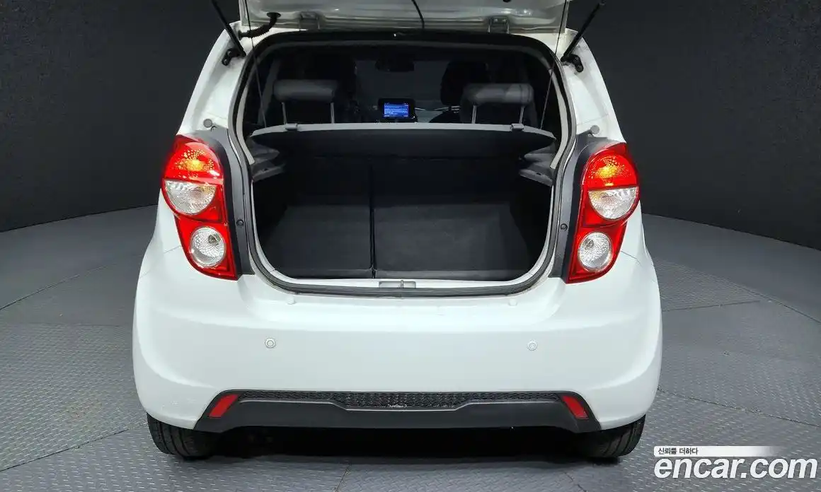 Chevrolet Spark 2014 1.0 гидро в Москве № 2053616, фото 20