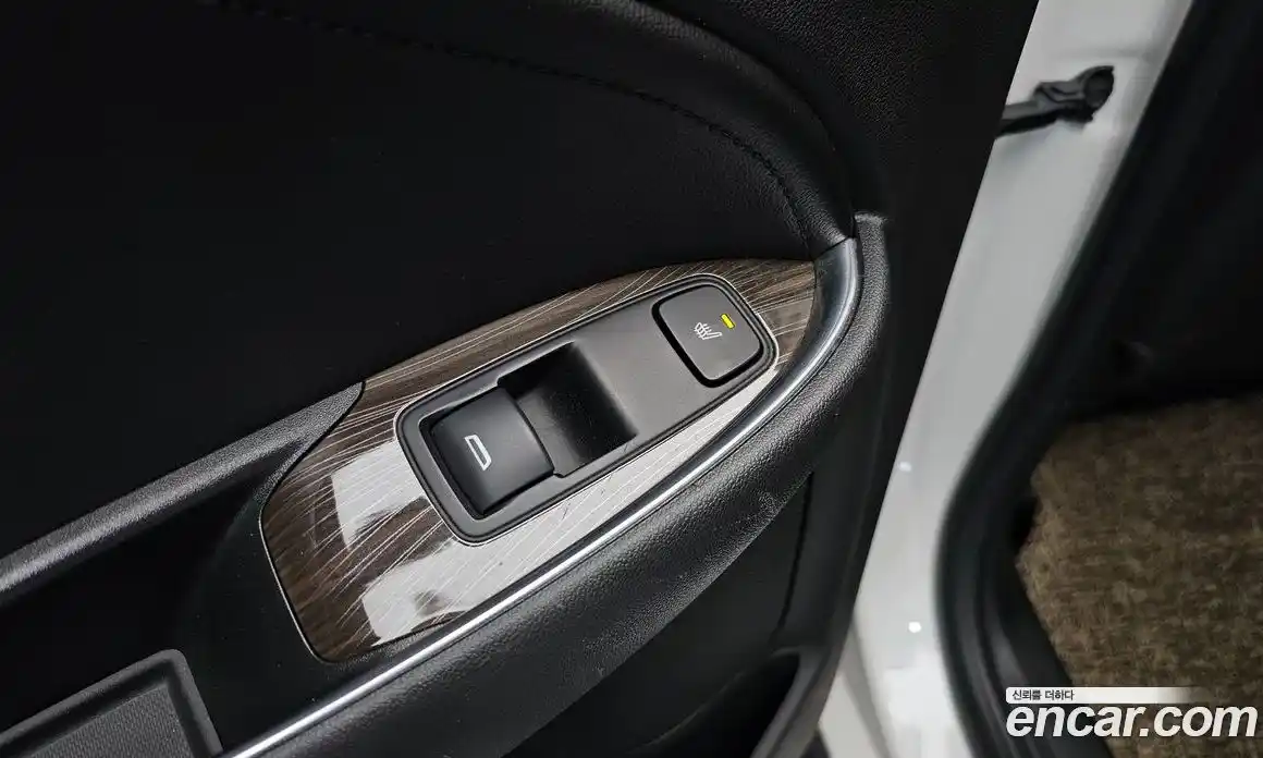 Chevrolet Malibu 2016 1.5 гидро в Москве № 2053647, фото 19