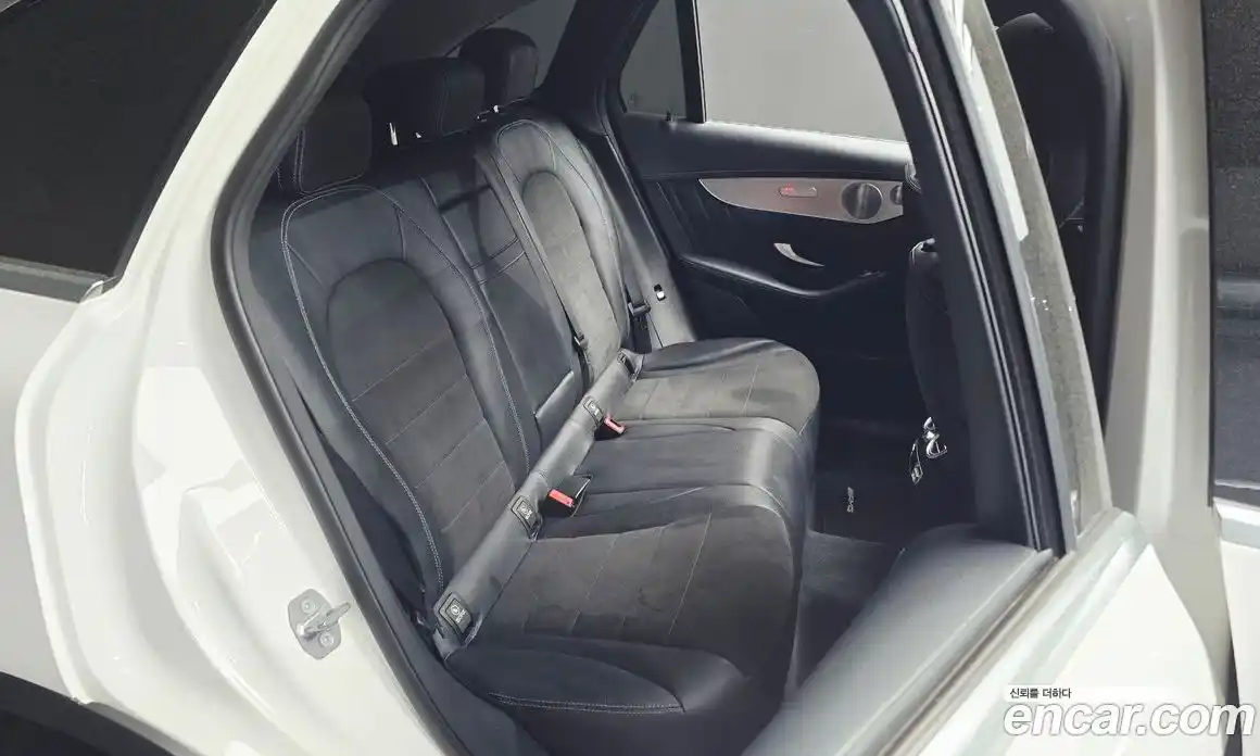Mercedes-Benz GLC-Class 2018 2.0 гидро в Москве № 2053752, фото 18