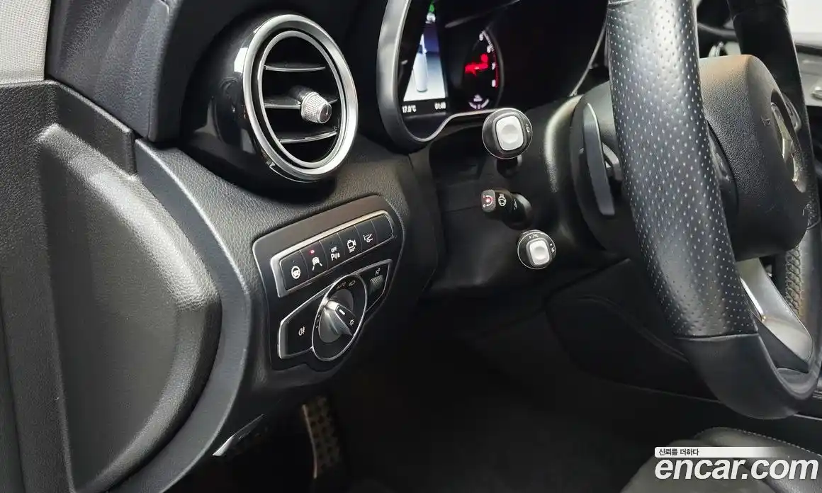 Mercedes-Benz GLC-Class 2018 2.0 гидро в Москве № 2053752, фото 21