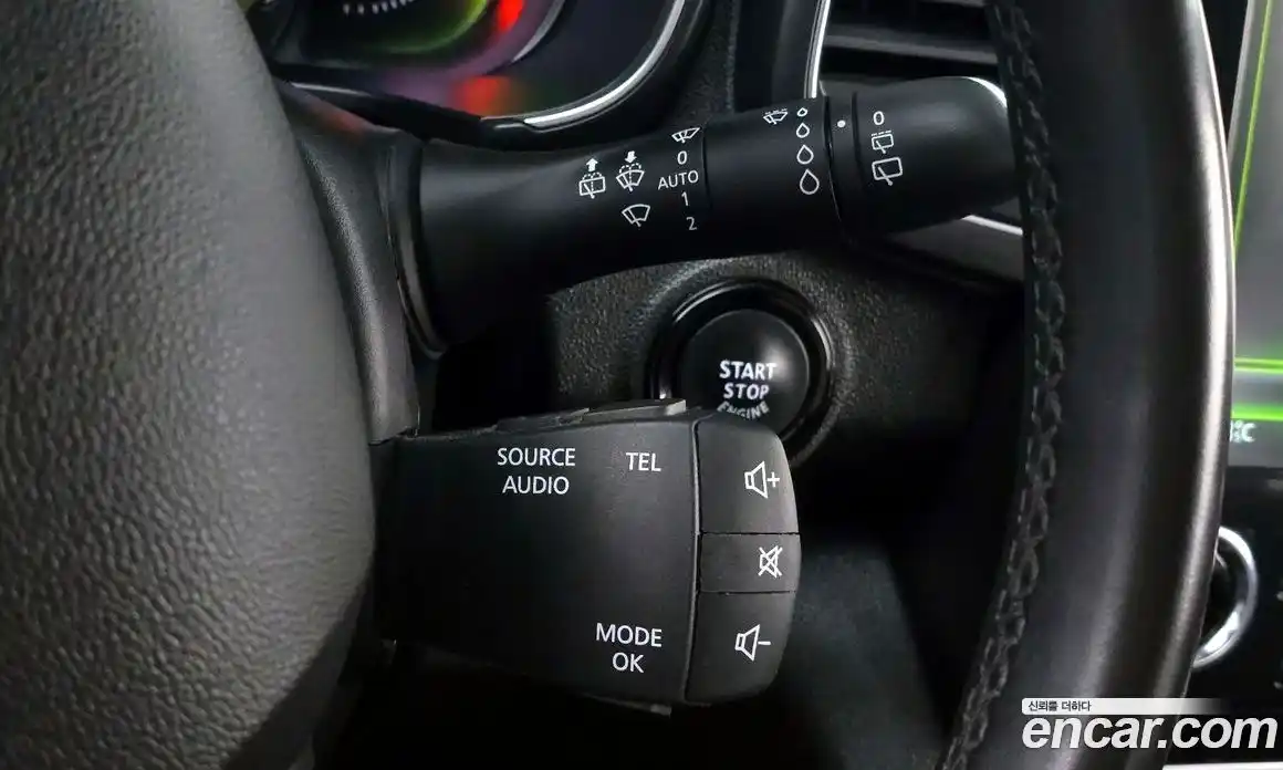 Renault QM6 2021 2.0 гидро в Москве № 2053965, фото 23