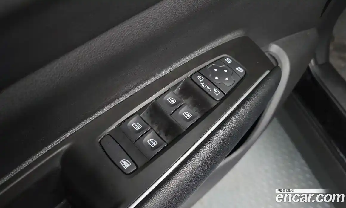 Renault QM6 2021 2.0 гидро в Москве № 2054030, фото 29
