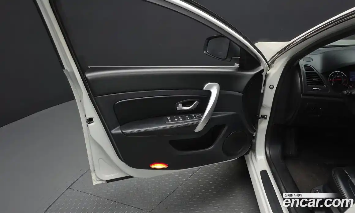 Renault SM5 2014 1.5 гидро в Москве № 2054218, фото 14