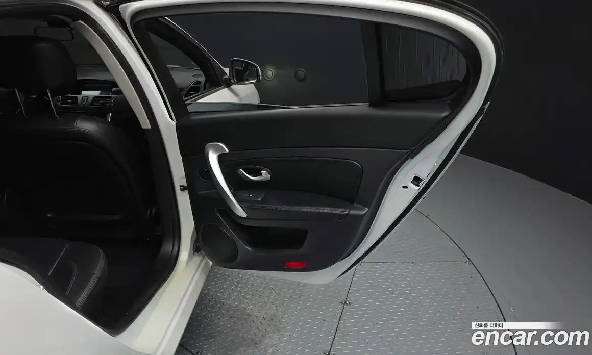 Renault SM5 2014 1.5 гидро в Москве № 2054218, фото 15
