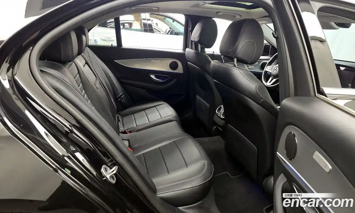 Mercedes-Benz E-Class 2019 2.0 гидро в Москве № 2054248, фото 12