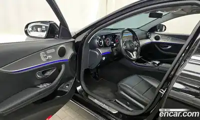 Mercedes-Benz E-Class 2019 2.0 гидро в Москве № 2054248, миниатюра 10