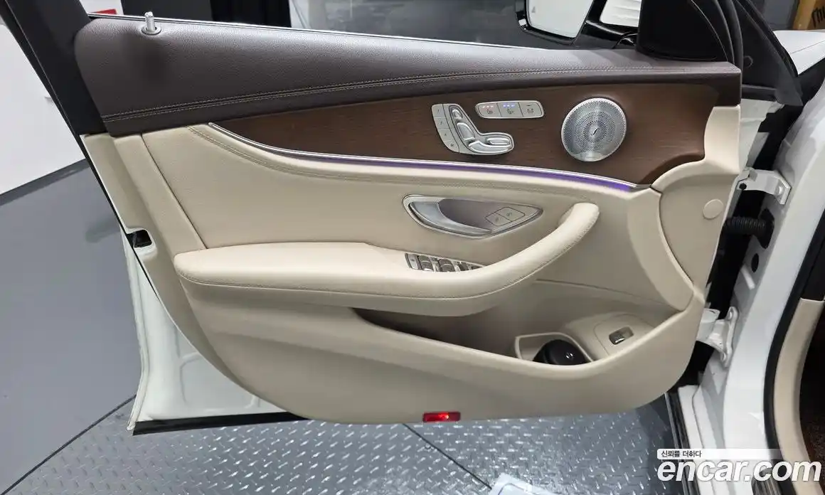 Mercedes-Benz E-Class 2019 2.0 гидро в Москве № 2054283, фото 13