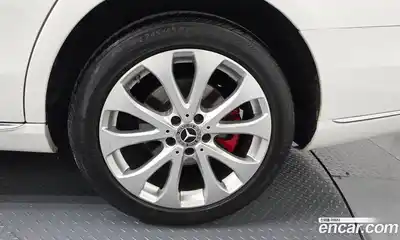 Mercedes-Benz E-Class 2019 2.0 гидро в Москве № 2054283, миниатюра 6