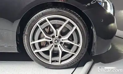 Mercedes-Benz E-Class 2021 1.9 гидро в Москве № 2054370, миниатюра 7
