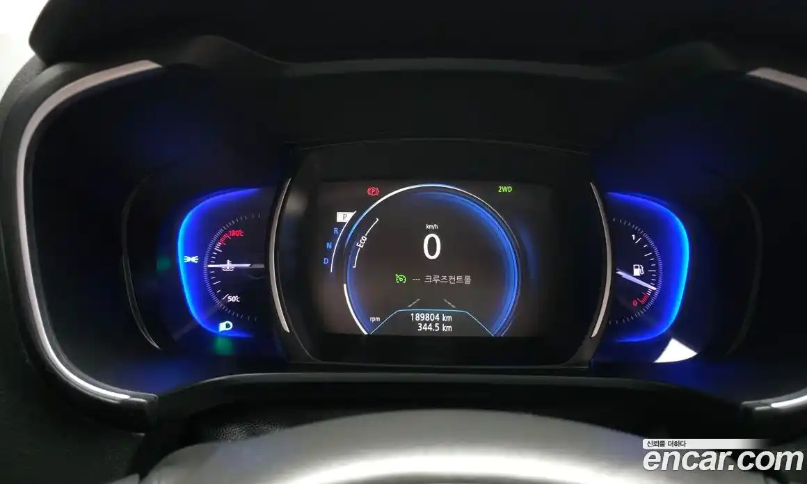 Renault QM6 2017 2.0 гидро в Москве № 2055400, фото 8