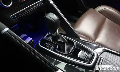 Renault QM6 2017 2.0 гидро в Москве № 2055400, миниатюра 9