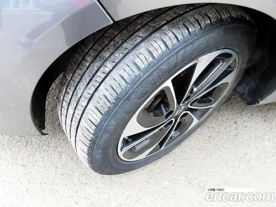 Renault SM3 2016 1.6 гидро в Москве № 2056185, фото 20