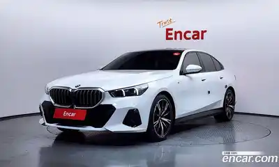 BMW 5-Series, 2025
