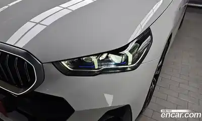 BMW 5-Series 2024 2.0 гидро в Москве № 2056446, миниатюра 8