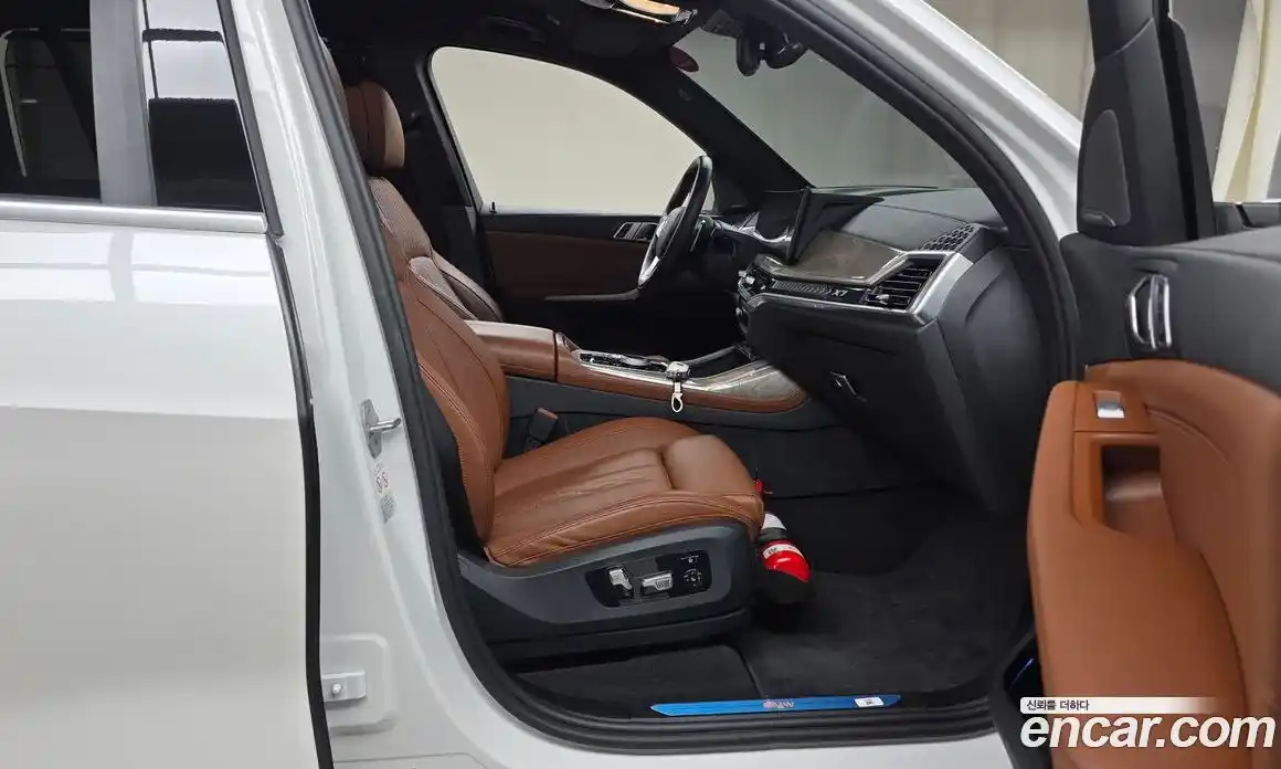BMW X7 2023 3.0 гидро в Москве № 2056747, фото 17