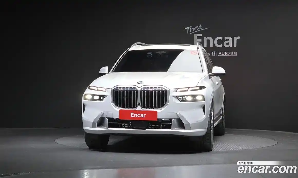 BMW X7 2023 3.0 гидро в Москве № 2056747, фото 3