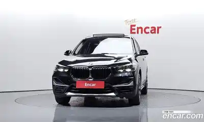 BMW X1 2022 2.0 гидро в Москве № 2056800, миниатюра 3