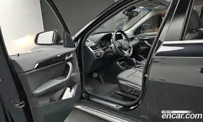 BMW X1 2022 2.0 гидро в Москве № 2056800, миниатюра 10