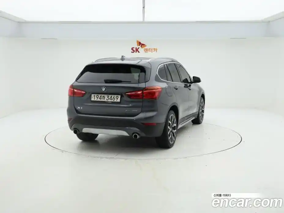 BMW X1 2022 2.0 гидро в Москве № 2056857, фото 4