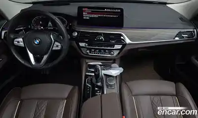 BMW 6-Series 2023 2.0 гидро в Москве № 2057065, миниатюра 9