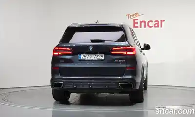 BMW X5 2022 4.4 гидро в Москве № 2057159, миниатюра 4