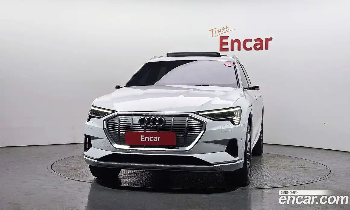 Audi e-tron 2021 0.2 гидро в Москве № 2057468, фото 3