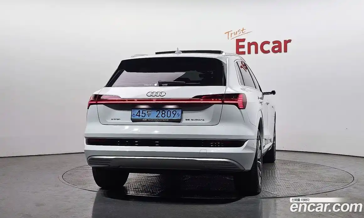 Audi e-tron 2021 0.2 гидро в Москве № 2057468, фото 4
