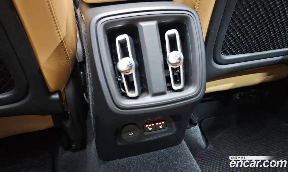 Volvo XC40 2021 2.0 гидро в Москве № 2057910, фото 23