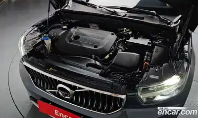 Volvo XC40 2021 2.0 гидро в Москве № 2057910, миниатюра 5