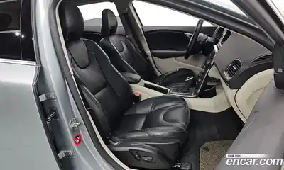 Volvo V40 2016 2.0 гидро в Москве № 2058003, миниатюра 11