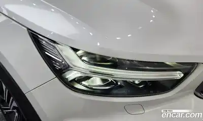 Volvo XC40 2020 2.0 гидро в Москве № 2058031, миниатюра 8
