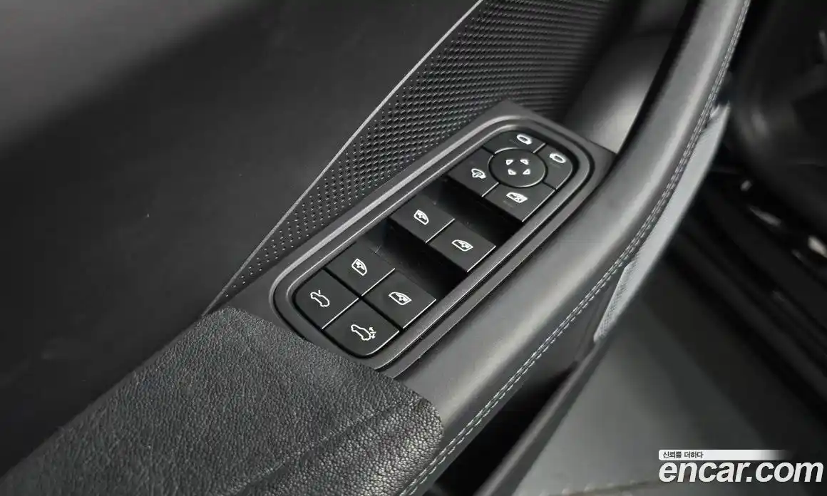 Porsche Macan 2025 0.2 гидро в Москве № 2058211, фото 26