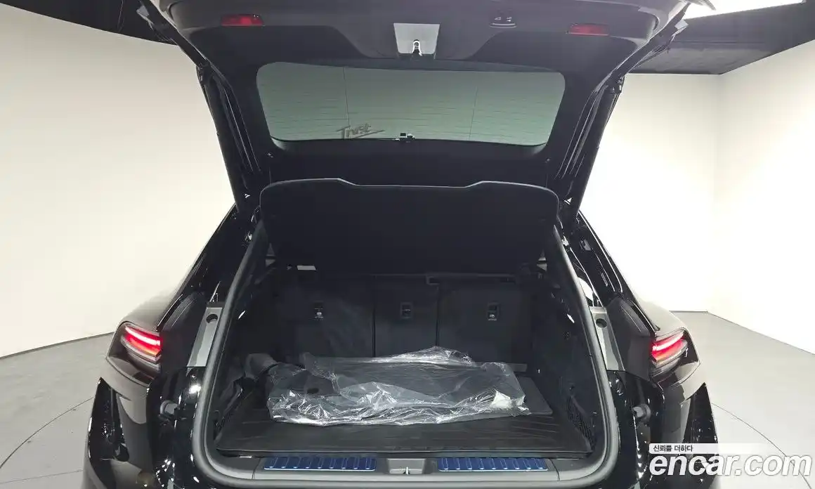 Porsche Macan 2025 0.2 гидро в Москве № 2058211, фото 29