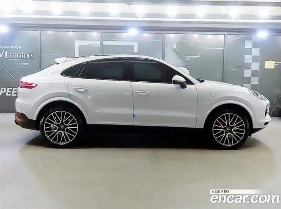 Porsche Cayenne 2020 3.0 гидро в Москве № 2058368, фото 3