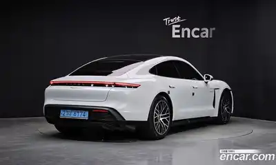 Porsche Taycan 2021 0.1 гидро в Москве № 2058398, миниатюра 2