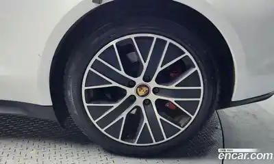 Porsche Taycan 2021 0.1 гидро в Москве № 2058398, миниатюра 7