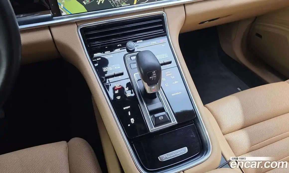 Porsche Panamera 2018 3.0 гидро в Москве № 2058608, фото 9