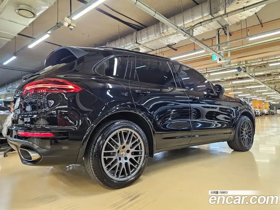 Porsche Cayenne 2017 3.0 гидро в Москве № 2058683, фото 4