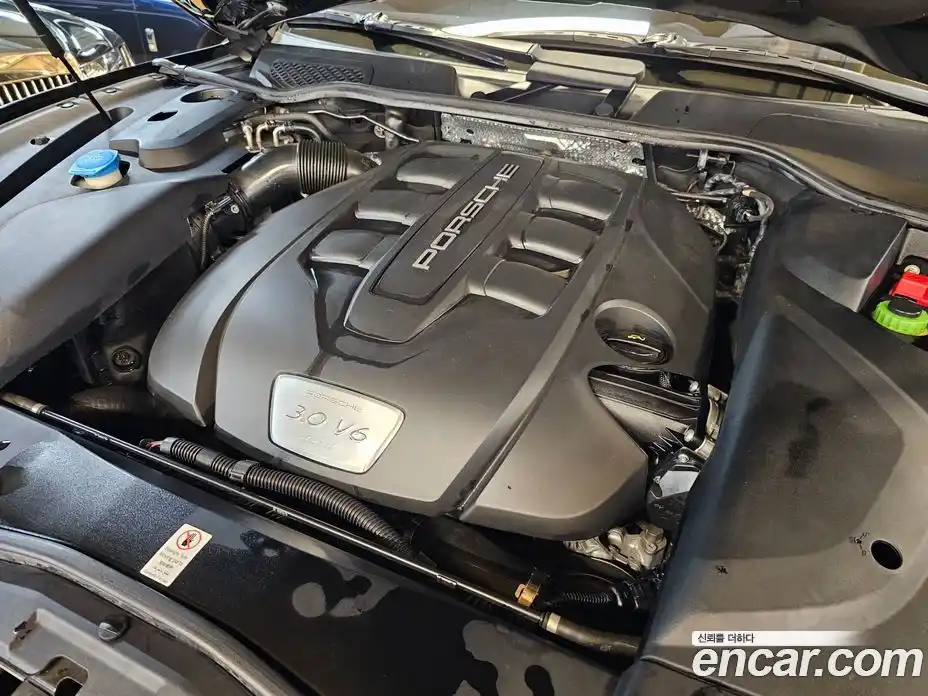 Porsche Cayenne 2017 3.0 гидро в Москве № 2058683, фото 6
