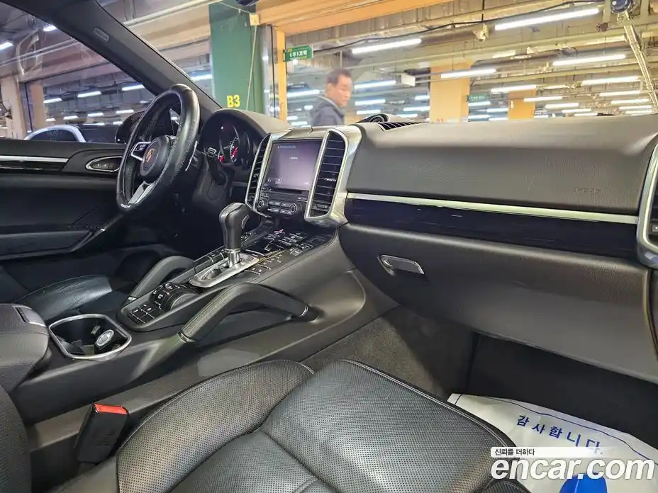 Porsche Cayenne 2017 3.0 гидро в Москве № 2058683, фото 10