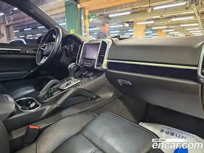 Porsche Cayenne 2017 3.0 гидро в Москве № 2058683, миниатюра 10