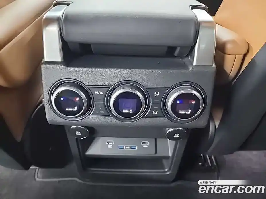 Land Rover Discovery 2018 3.0 гидро в Москве № 2058831, фото 13