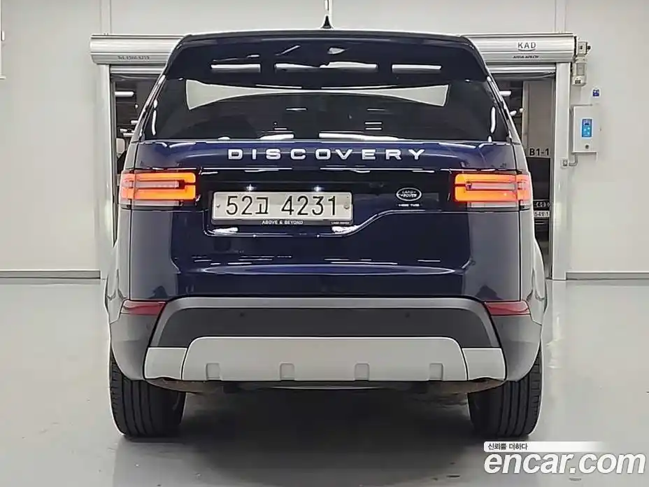 Land Rover Discovery 2018 3.0 гидро в Москве № 2058831, фото 3
