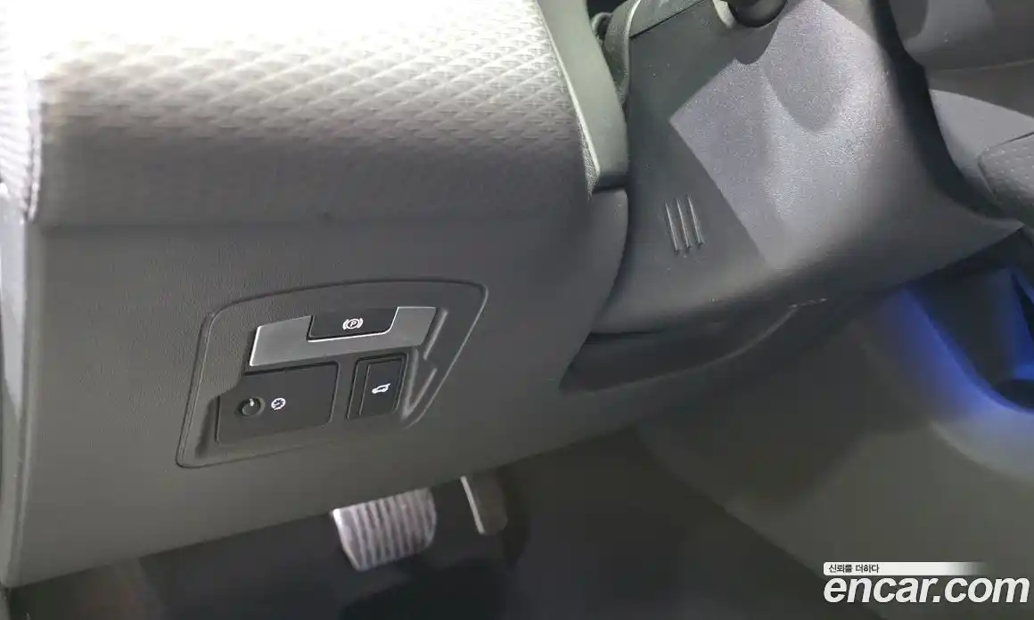Land Rover Range-Rover Velar 2019 3.0 гидро в Москве № 2058861, фото 27