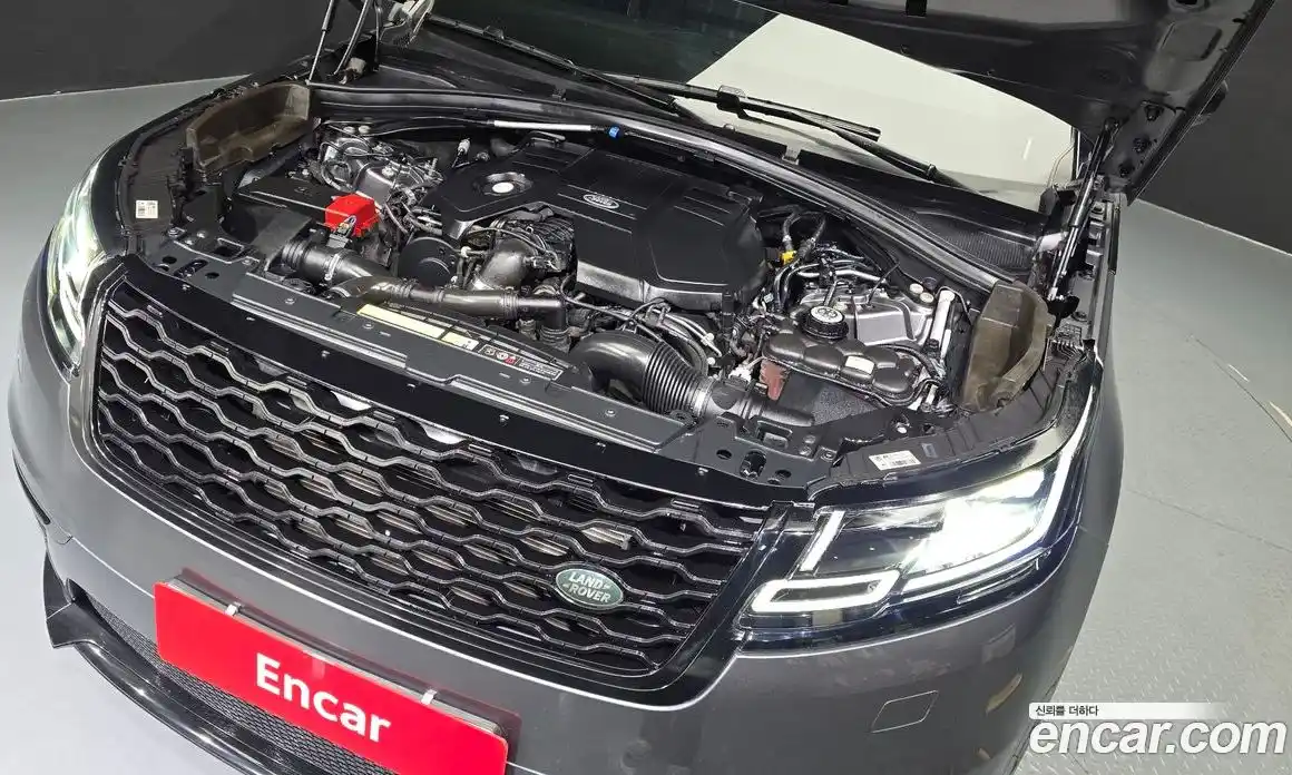 Land Rover Range-Rover Velar 2019 3.0 гидро в Москве № 2058861, фото 6