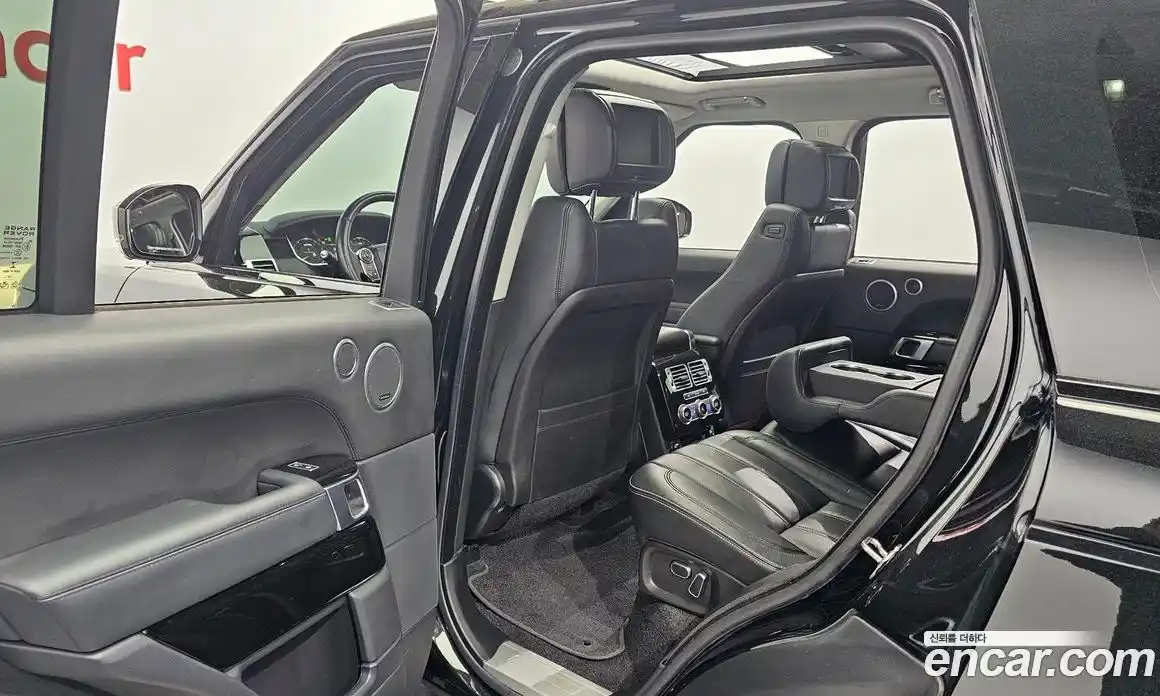 Land Rover Range-Rover 2015 5.0 гидро в Москве № 2058923, фото 11