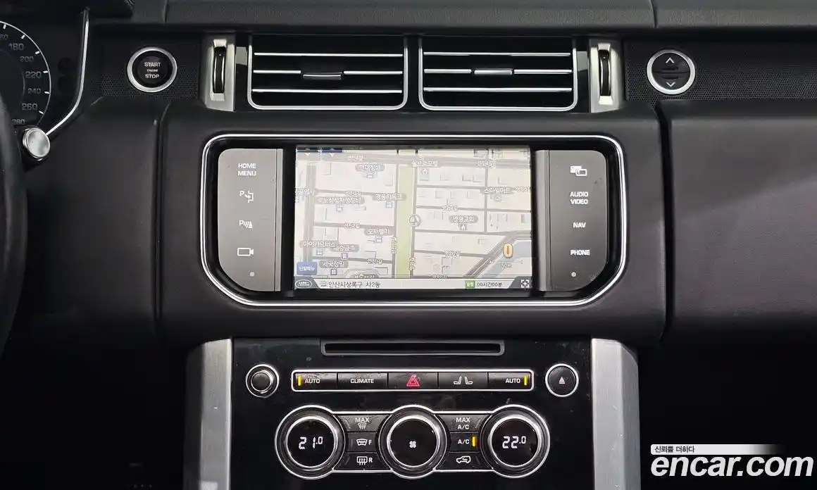 Land Rover Range-Rover 2015 5.0 гидро в Москве № 2058923, фото 19
