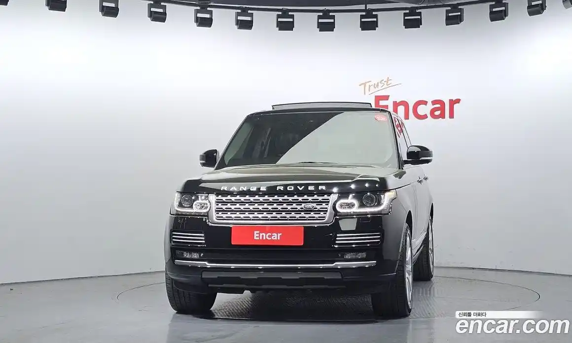 Land Rover Range-Rover 2015 5.0 гидро в Москве № 2058923, фото 3
