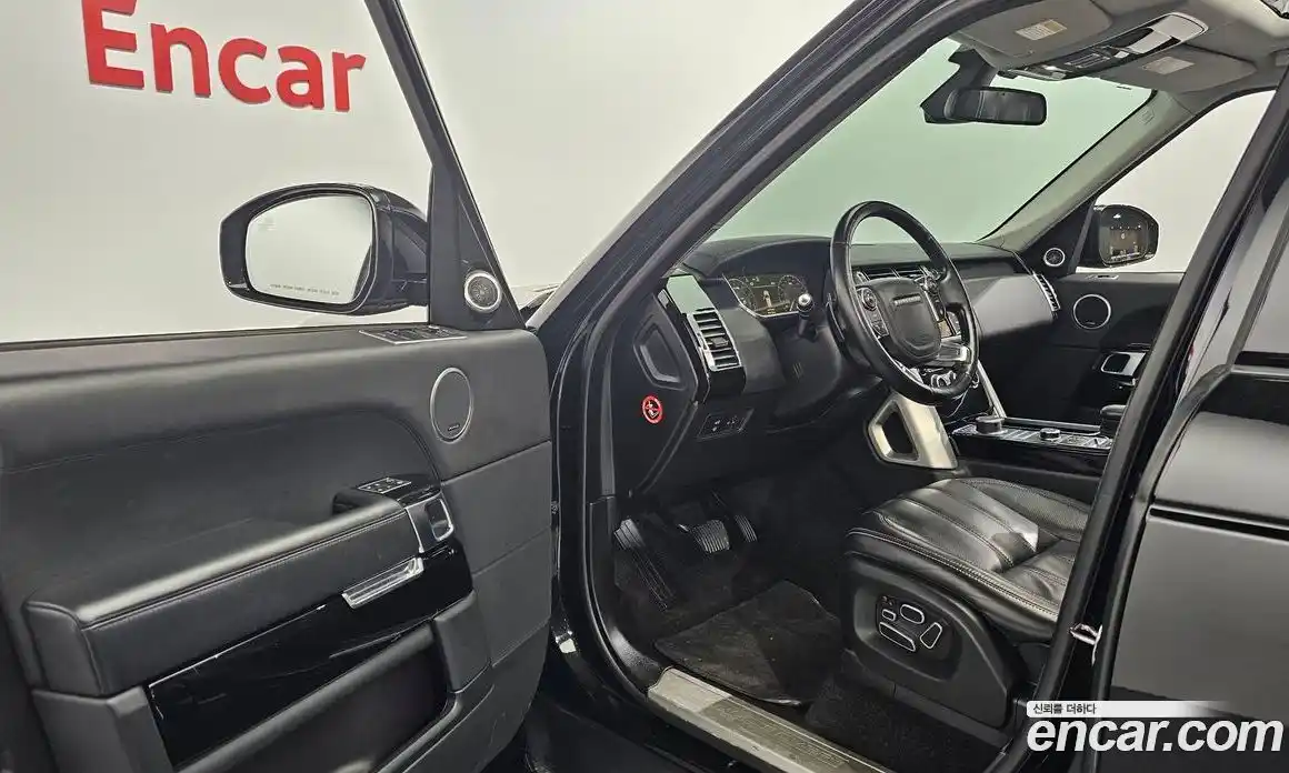 Land Rover Range-Rover 2015 5.0 гидро в Москве № 2058923, фото 10