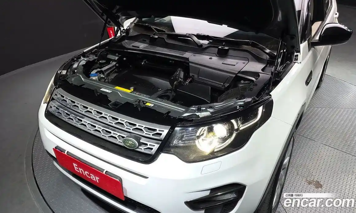 Land Rover Discovery Sport 2015 2.2 гидро в Москве № 2059011, фото 6